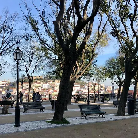 3lisbon Downtown Private Bedroom River View Гостевой дом *